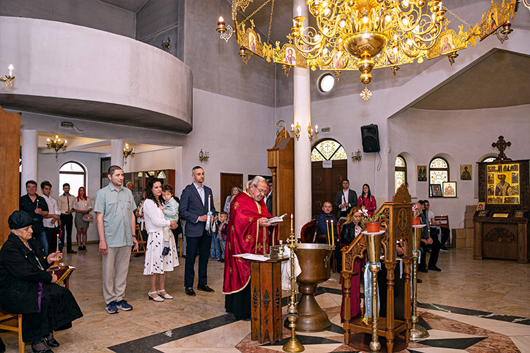 Кръщене в Храм "Св. Климент Охридски" Пловдив.