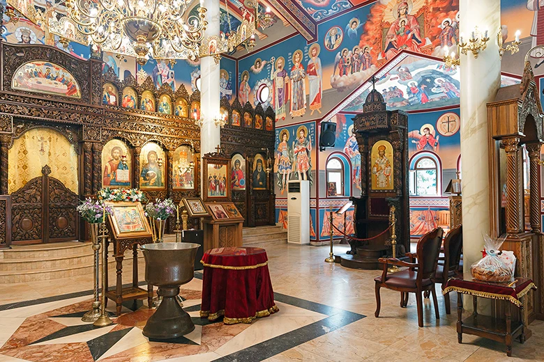 Храм "Св. Климент Охридски" Пловдив, подготвен за провеждане на ритуал Свето Кръщение.